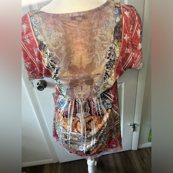 *Live and Let live shirt - Picture 2 of 10